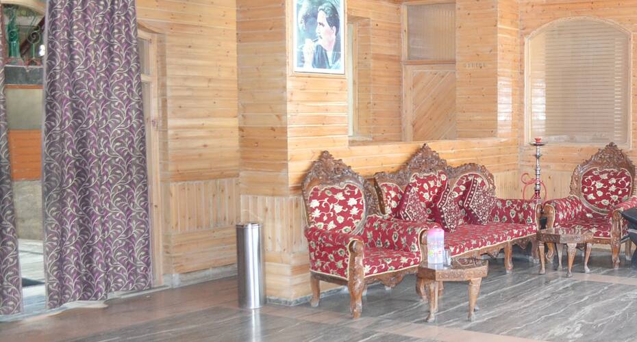 Hotel Royal Hayat, Srinagar 4